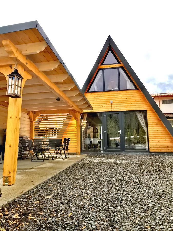 Tana Dell Lupo Lodge Colibita